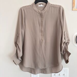 Stella Luce Classic Beige tan color Blouse
